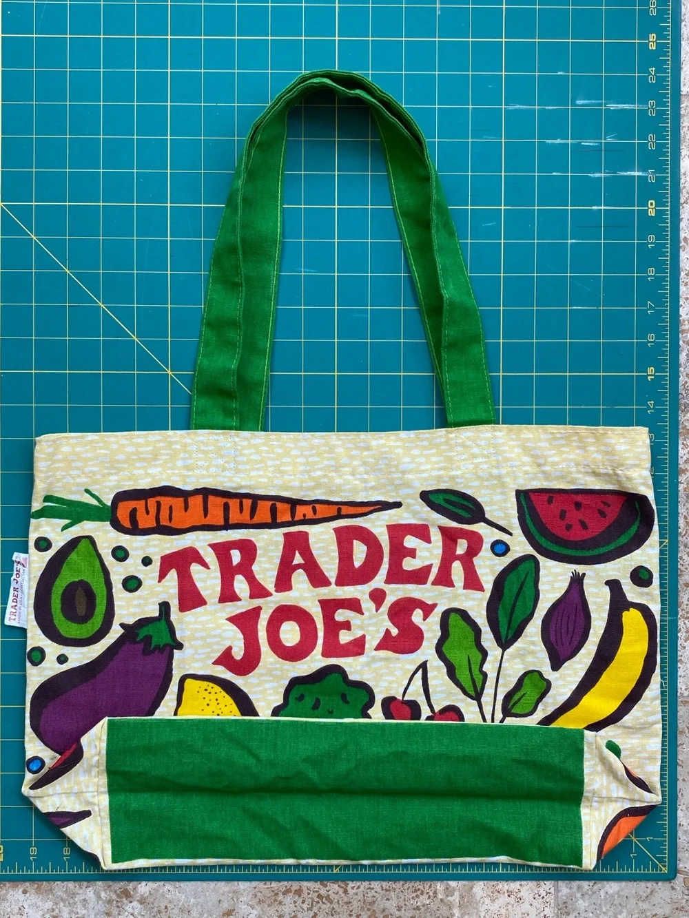 NWOT Vintage Trader Joe's Fruit & Veggies Canvas Cloth Tote Bag.
Market Tote. - Picture 5 of 8